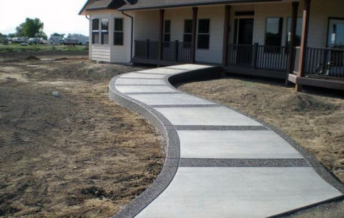 7 Tips To Build Concrete Sidewalk For Your Home In Del Mar